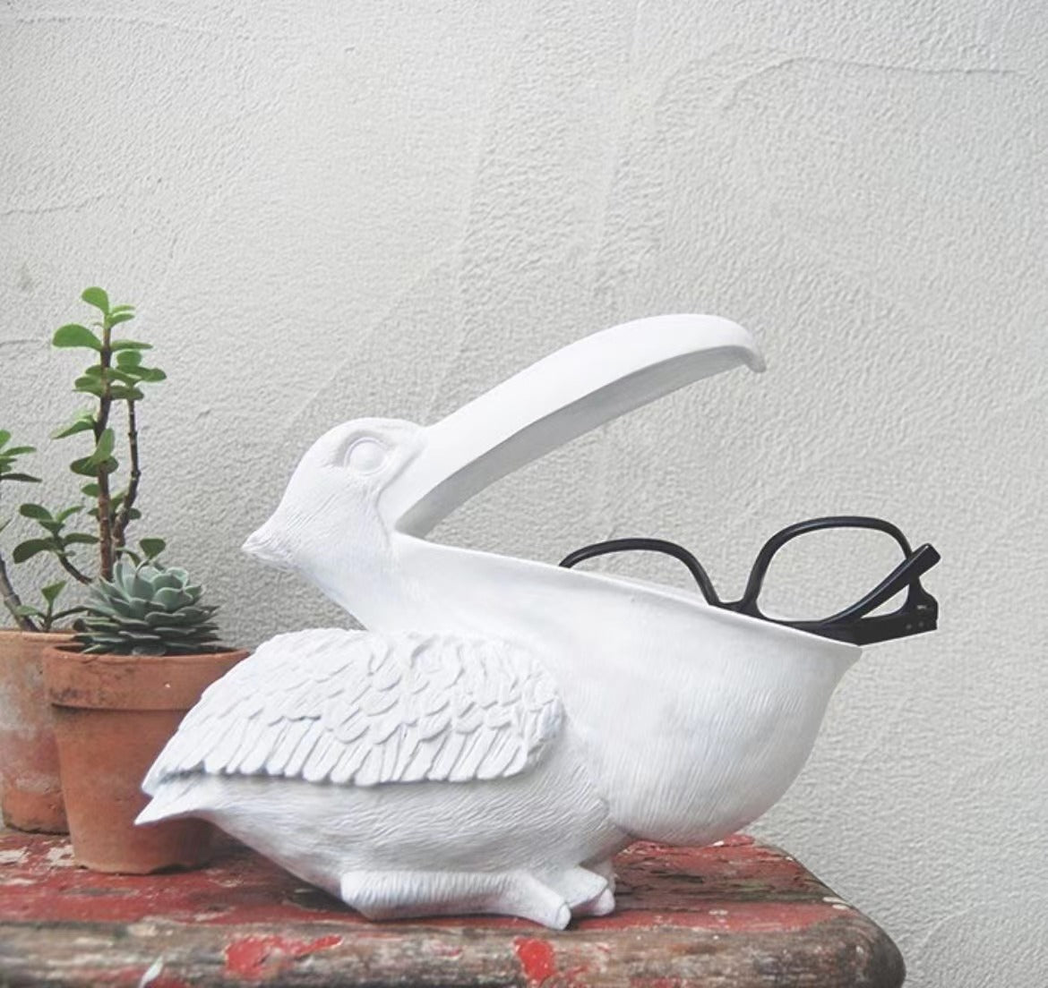 Percy Pelican Bowl - White